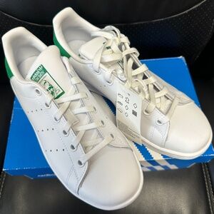NEW! Adidas Youth Originals Stan Smith JR Shoes (M20605) White/Green Size 4.5